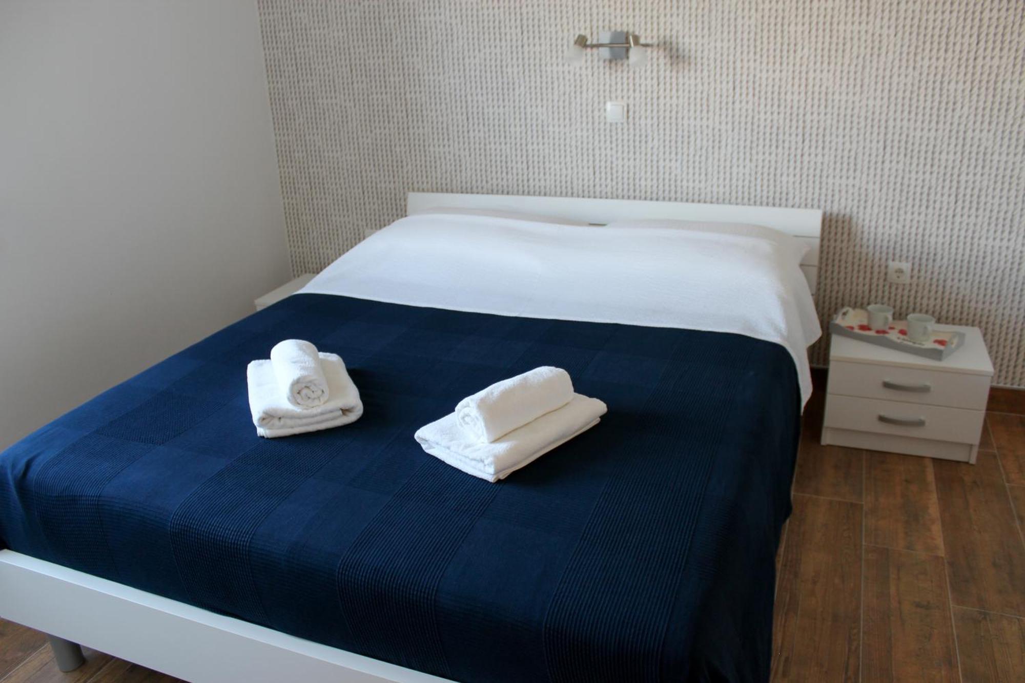 Apartmani Marin1 Vrbnik Habitación foto